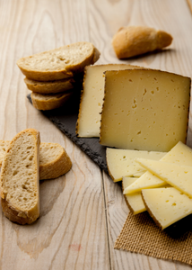 10 FOODS TO ACCOMPANY CHEESE